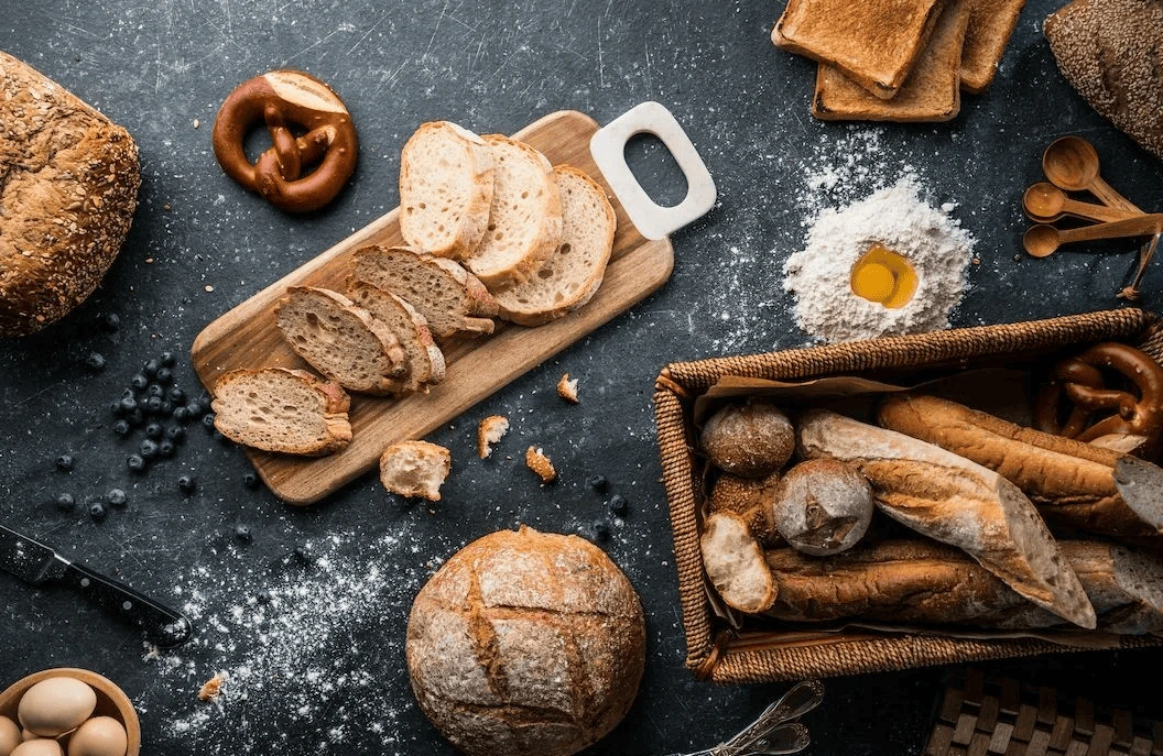 Хлеб и несладкая выпечка